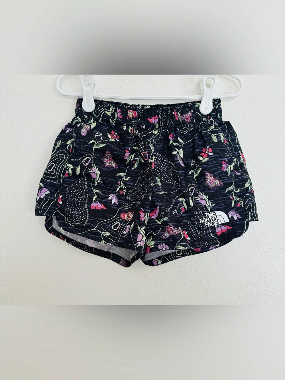 The North Face Girls Never Stop Running Shorts Size XS 6 Floral Topographic NWOT